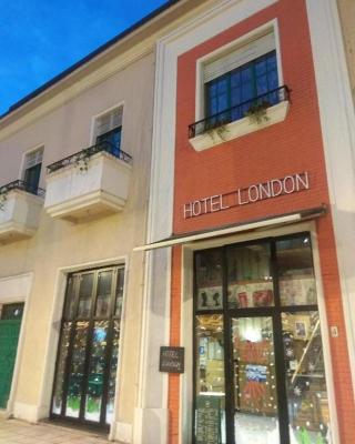 Hotel London