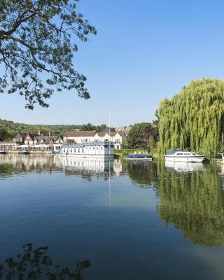 The Swan, Streatley, Berkshire