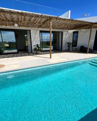 Villa con piscina en Golf Isla Canela Links