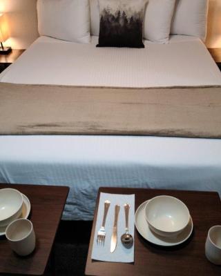 069A The Grand Canyon Getaway Suite with Kitchenette Sleeps 4