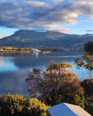 Waterfront Abode - 2 bedrooms