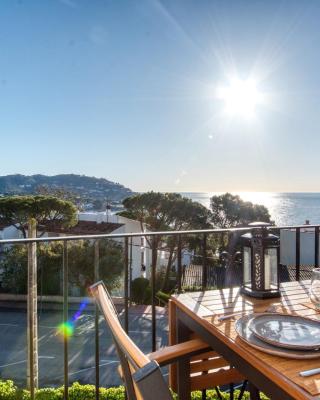 Apartamento de lujo con vistas al mar, a dos minutos de la playa