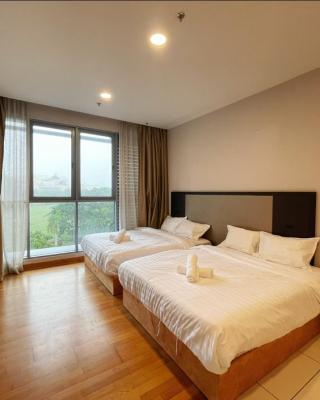 Puteri Harbour Near Trinidad suites by somerset
