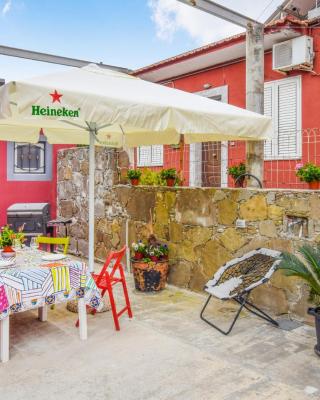 Amazing Home In Mitogio With Wifi