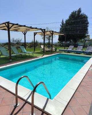 Villa Egle Belpasso, villa vacanza con piscina