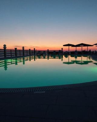 Sun Sea View