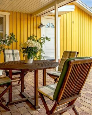 Tylösand guesthouse 300m from ocean & golf course