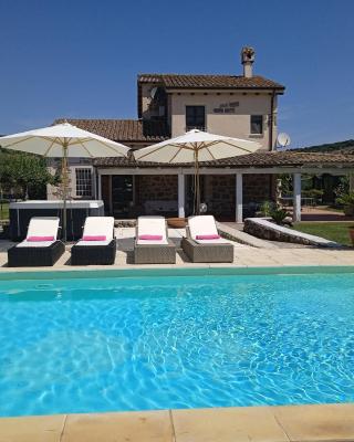 Villa in Campagna con Piscina Privata