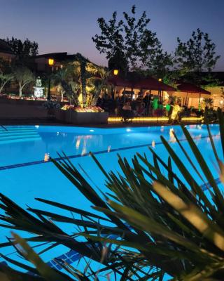 Vox Maris Grand Resort