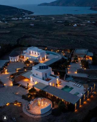 Mykonos AG Villas in Ftelia Beach