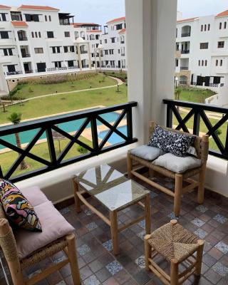 Superbe appartement neuf en résidence avec piscine