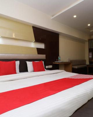 OYO Flagship Vivek International Hotel