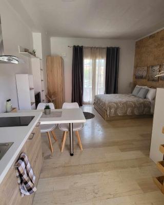 Cielo Studio & Apartments