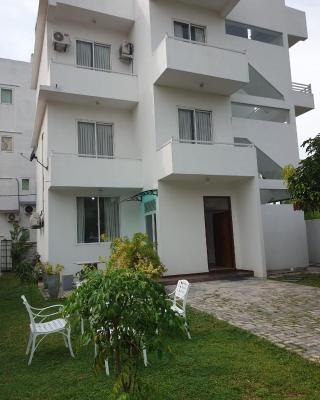 Anne's Airport Transit Villa & Hotel