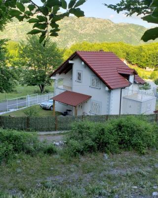 Vila 86