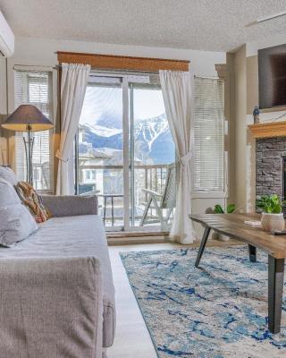Lovely Mountain View 2 Bedroom Suite