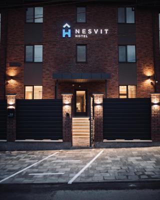 Nesvit Hotel