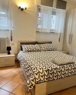 85 mjka house free parking COMO