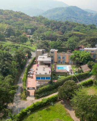 Hotel Natural Hill's by H&R