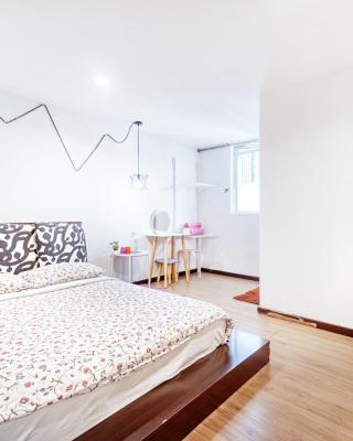 Snooze Hotel