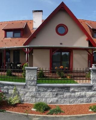 Boróka Apartman Lenti