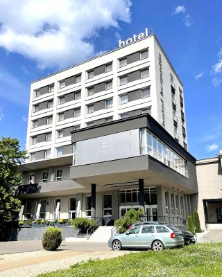 Hotel Karpatia