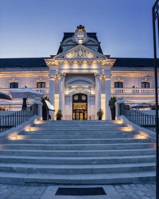 Best Western Premier Hotel de la Cite Royale