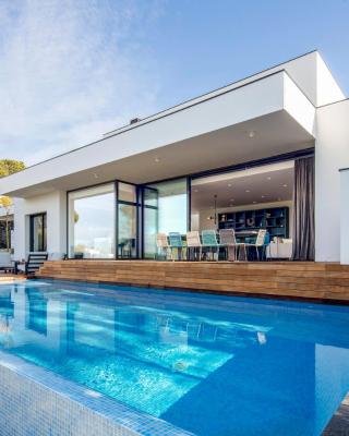 Holiday Rentals at Camiral Golf & Wellness