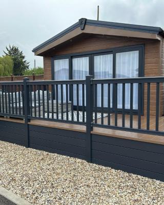 Kingfisher Lodge Long Acre Holiday Park