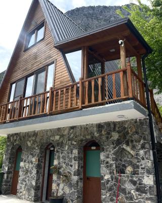 Guesthouse Te Pjerini Selcë-Cem