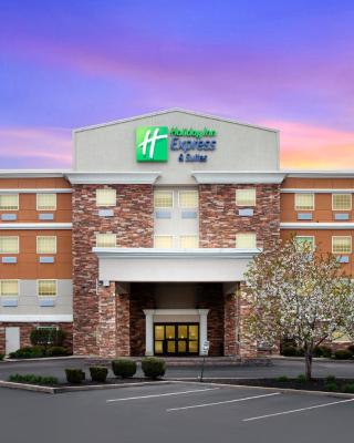 Holiday Inn Express & Suites Carmel North – Westfield, an IHG Hotel