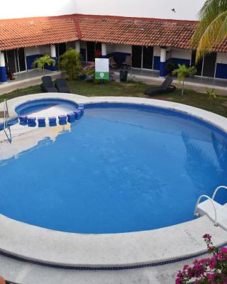 Hotel Plaza Almendros, Isla Mujeres