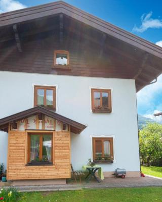 Apartment in Piesendorf near Ski Slopes
