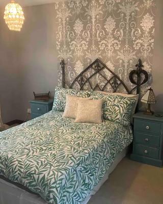 Cosy Barn Conversion Bedroom & En Suite