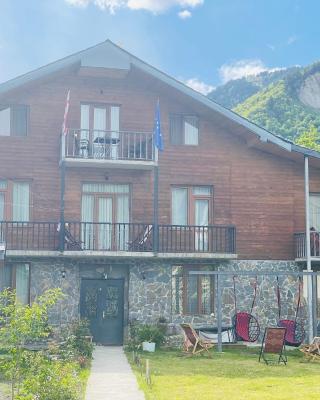 Manana Japaridze's Guesthouse