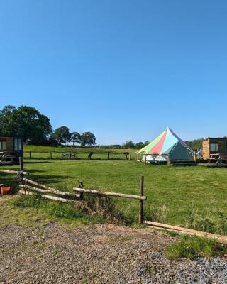 Belle Village, non electric ,Rent a bell tent, BEDDING NOT SUPPLIED