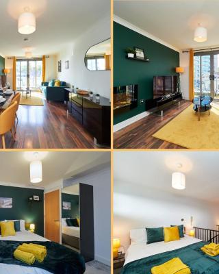 Emerald Suite - Two Story Duplex Apartment - Contractors - Family - Business - City Centre - Sleeps 6