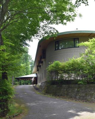 KARUIZAWA CLUB OF ART