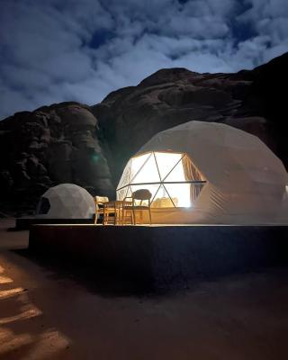 Star desert camp