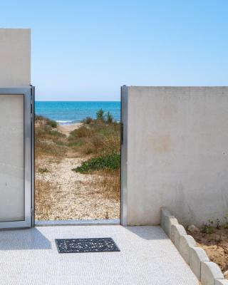 Villa Rosa con accesso sul mare