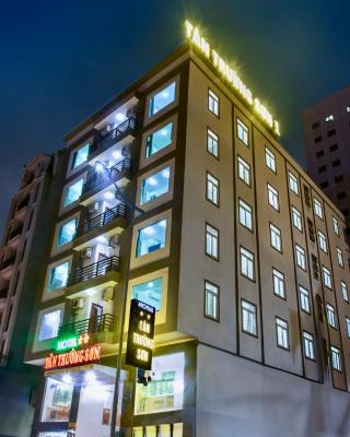 Khách sạn Tân Trường Sơn