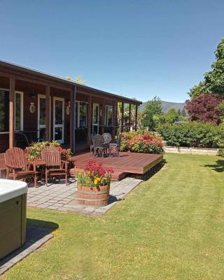 Blue Ridge Studios and Bed & Breakfast
