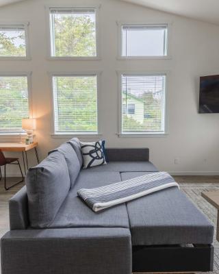 #StayinMyDistrict Oceanview Studio Loft