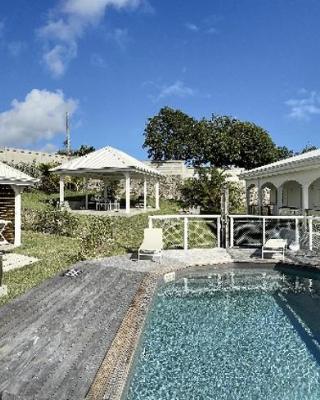 B. O. PARADIS SXM