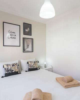Baleal Classic Waves Guest House