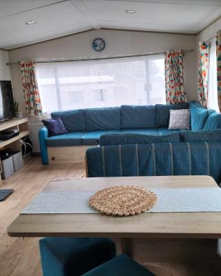 Abi static caravan close to Edinburgh