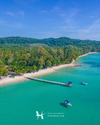 Seafar Resort