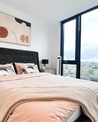 Apartment next to public station, BoxHill Central, 2 Bedrooms, free parking and wifi