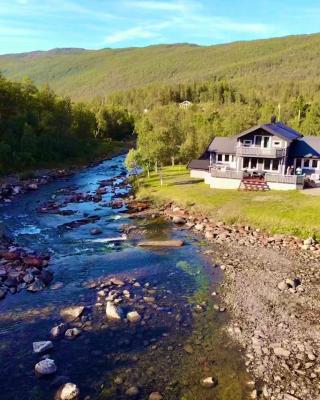 Cabin Riverqueen - perfect for familys