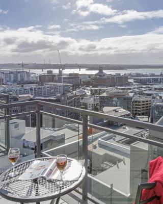 Best Views -Stunning HERITAGE-Pool,Gym